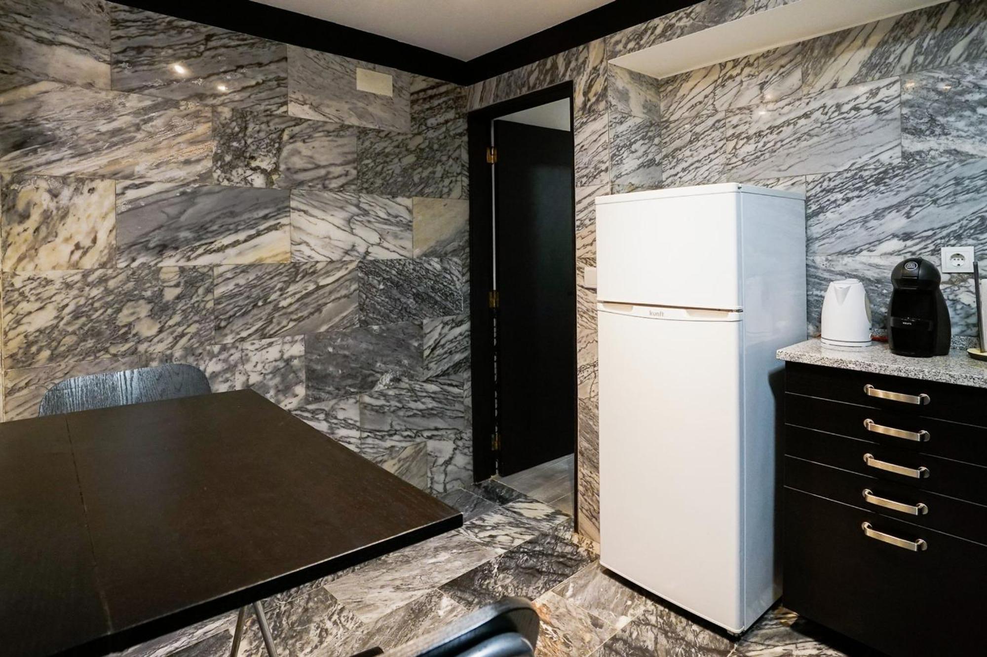 LovelyStay - Cosmopolitan Chiado Apartment Lisboa Exterior foto
